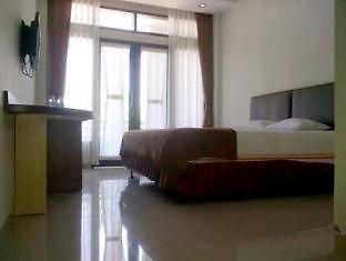 Hotel Paluvi Пангандаран Екстериор снимка